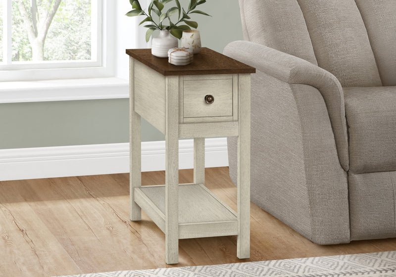 Table de bout et d’appoint étroite de style transitionnel à 2 niveaux, avec tiroir de rangement et placages blanc antique et bruns pour la chambre à coucher