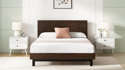 Tricia Wood Platform Bed with Headboard in Dark Brown - Queen Size | Tricia lit plateforme en bois avec tête de lit brun foncé - Grand