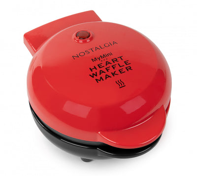 Nostalgia My Mini Heart Waffle Maker Counter-top Product | Mon mini gaufrier en forme de cœur Nostalgia