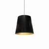Luminaire suspendu moyen de Dainolite avec très grand abat-jour cylindrique noir et doré, et 1 ampoule