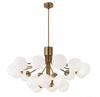 Lustre Amanda de Dainolite en verre blanc opale, avec fini laiton vieilli et 18 ampoules