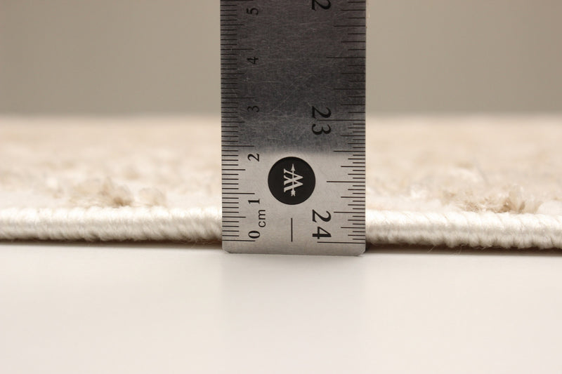 Carpette Kamala ivoire - 8 pi 0 po x 10 pi 0 po