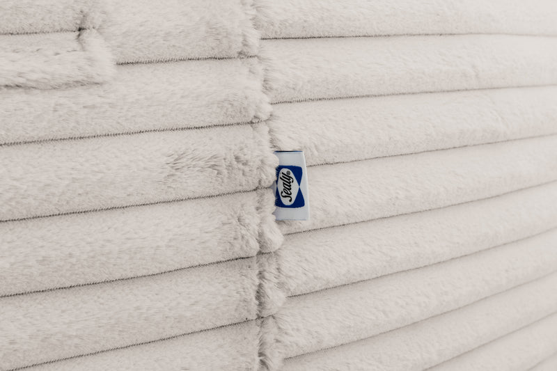 Fauteuil poire Bala de Sealy en velours côtelé avec mousse à haute densité - taupe