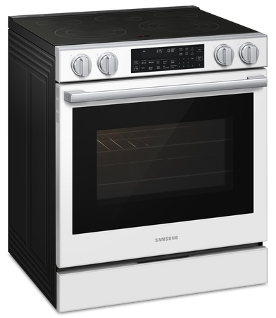 Samsung 6.3 Cu. Ft. Smart Electric Slide In Range with Air Fry Max - White - NSE90H63SWAC | Cuisinière intelligente électrique encastrée Samsung de 6,3 pi3 avec friture à air Air Fry Max - blanche - NSE90H63SWAC