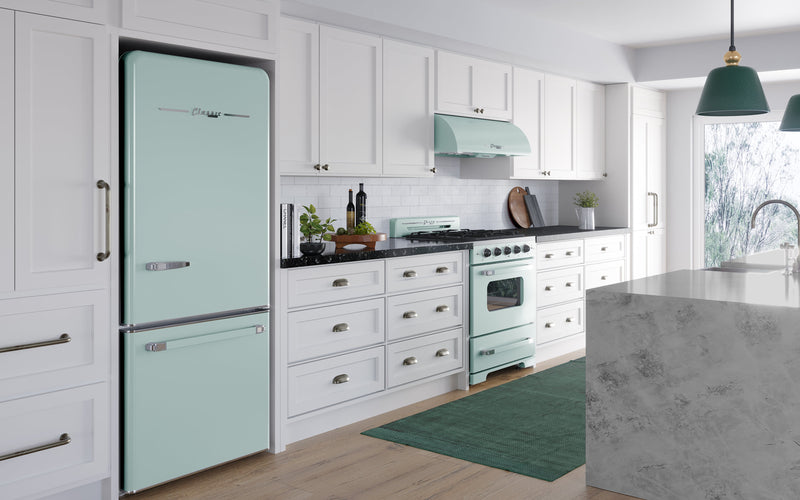 Classic Rétro par Unique sans givre Réfrigérateur à congélateur dans le bas de 18 pi³ - UGP-510L LG AC