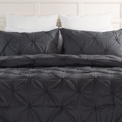 Brianna 3-Piece Full/Queen Comforter Set - Dark grey | Ensemble d'édredon Brianna 3 pièces gris foncé pour lit double ou grand lit