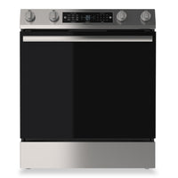 Cuisinière électrique Hisense de 5,8 pi³ et de 30 po avec friture à air et nettoyage à la vapeur - acier inoxydable - HFE3502CAS
