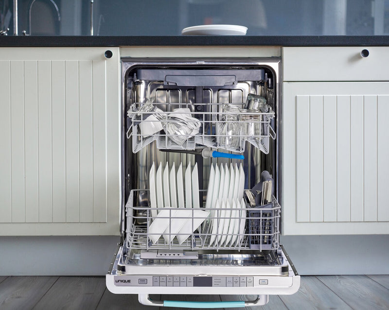 Lave-vaisselle Classic Rétro par Unique de 24 po et de 45 dBA avec commandes sur le dessus - turquoise brume marine - UGP-24CR DW T