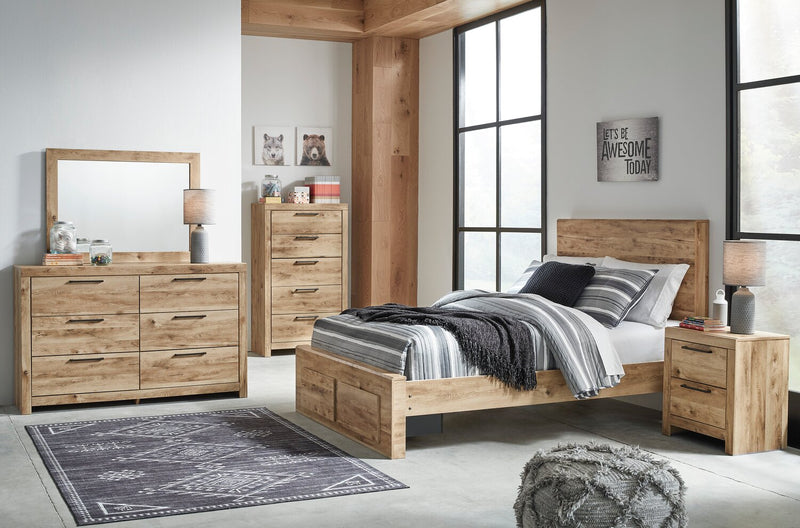Ensemble de chambre à coucher Derekson 5 pièces naturel avec lit de rangement, commode et miroir - format très grand lit