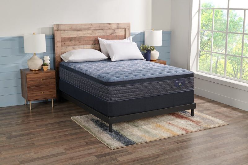 Matelas ferme à Euro-plateau Back Logic 2.0 de Serta pour très grand lit