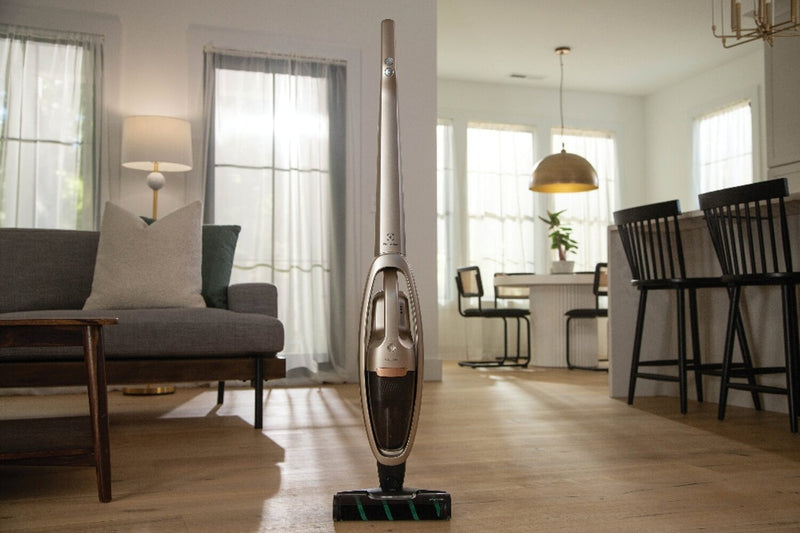 Aspirateur-balai sans fil 2 en 1 WellQ7 d’Electrolux pour planchers durs - EHVS35H2AQ