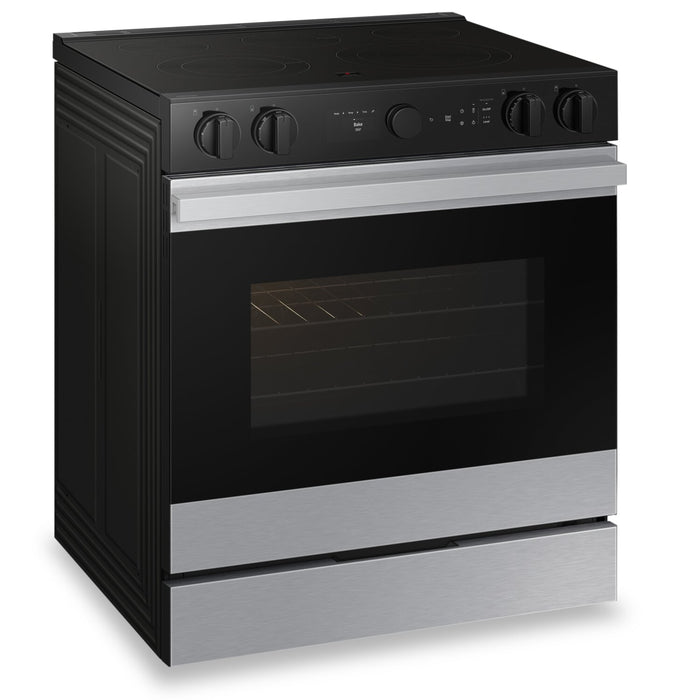 Cuisinière intelligente électrique encastrée Samsung de 6,3 pi³ avec caméra de four - acier inoxydable - NSE6DG8700SRAC