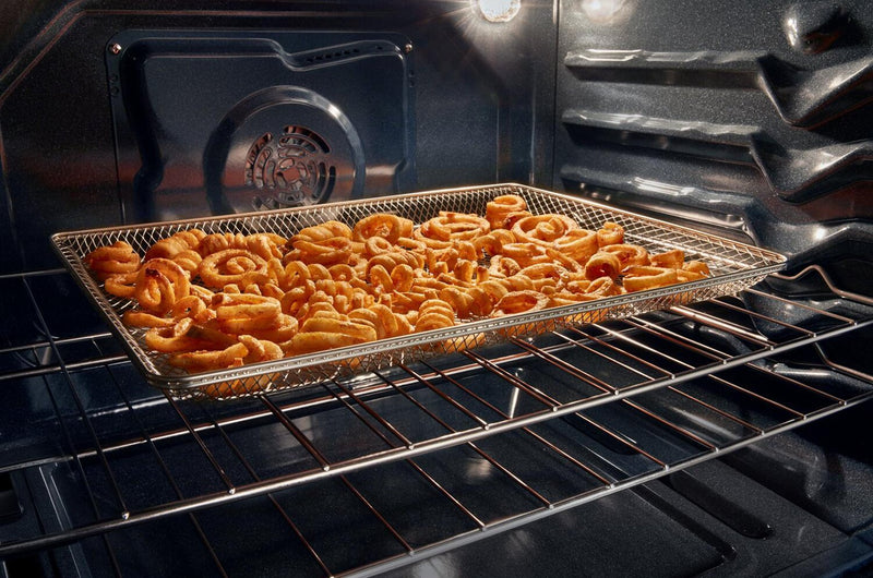 Cuisinière à gaz Whirlpool de 5 pi³ avec friture à air et autonettoyage - noire - WFGS5030RB