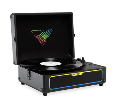 Victrola Journey Glow Illuminated Briefcase Record Player – Black (VSC-700SB-BLK) | Tourne-disque illuminé en forme de valise Journey Glow de Victrola - noir (VSC-700SB-BLK)