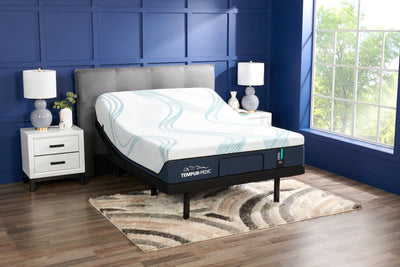 Tempur-Pedic® TEMPUR Support® Medium Hybrid Queen Mattress | Matelas moyen hybride TEMPUR-SupportMD de Tempur-Pedic pour grand lit