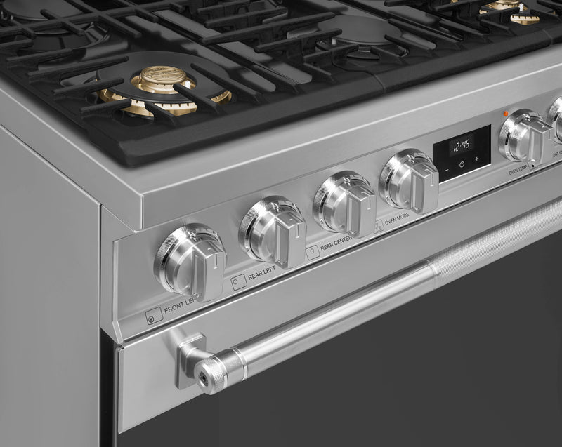 Cuisinière professionnelle à gaz Smeg de 4,6 pi3 - SPR36UGMX