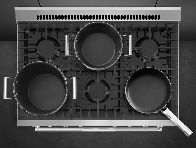 Cuisinière professionnelle à gaz Smeg de 4,6 pi3 - SPR36UGMX