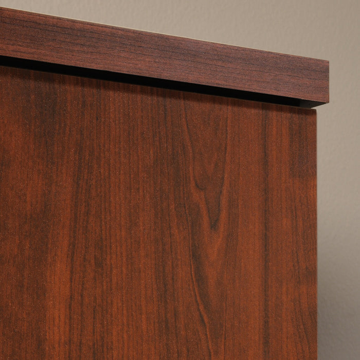 Crédence pour bahut Via de 59,45 po de qualité commerciale avec armoires et compartiments ouverts - cerisier et grise