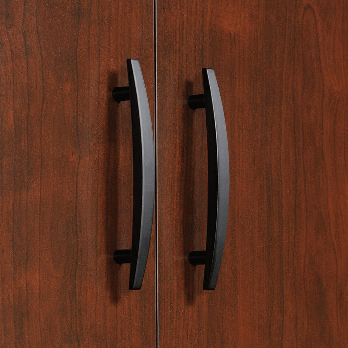 Crédence pour bahut Via de 59,45 po de qualité commerciale avec armoires et compartiments ouverts - cerisier et grise