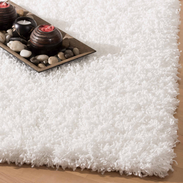 Carpette à poil long Victoria blanche 3 x 5