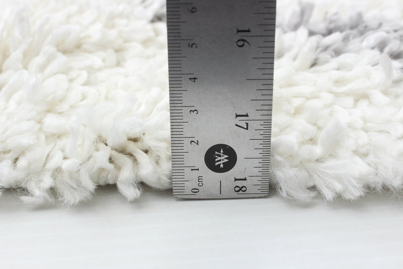 Carpette à poil long Helma Diamond crème 3 pi 11 po x 5 pi 11 po