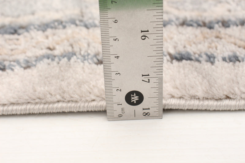Carpette Octavian Bijar ivoire - 6 pi 7 pox 9 pi 6 po