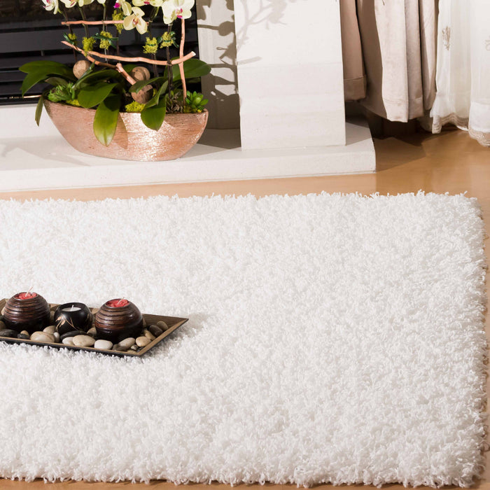 Carpette à poil long Victoria blanche 3 x 5