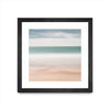 Œuvre d’art murale encadrée noire et mate « Beach, Sea, Sky » 30 x 30
