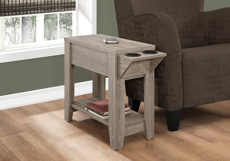 Table d’appoint taupe foncé avec un porte-gobelet