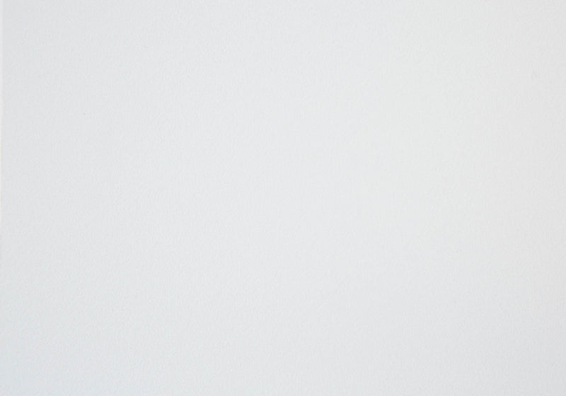 Table d'appoint argentée et blanche