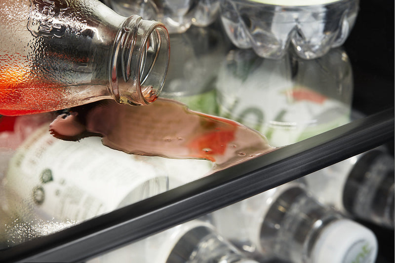 Refroidisseur à vin Whirlpool de 5,2 pi³ et de 24 po sous le comptoir - acier inoxydable noir - WUB50X24HV