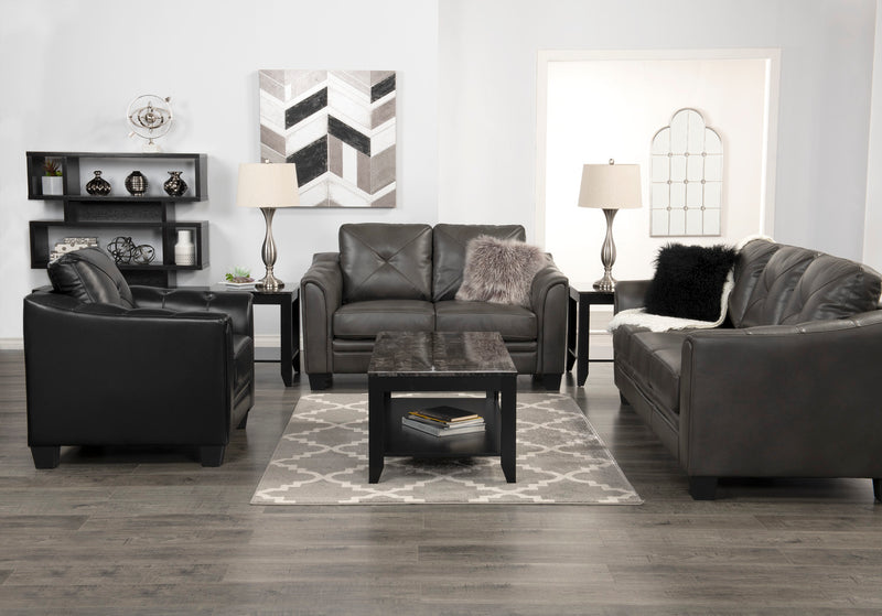 Causeuse Andi de 62 po en tissu d’apparence cuir avec capitonnage - grise