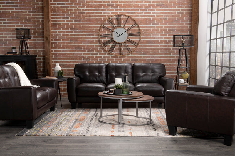 Fauteuil Curt de 41 po en cuir véritable avec capitonnage à boutons - brun