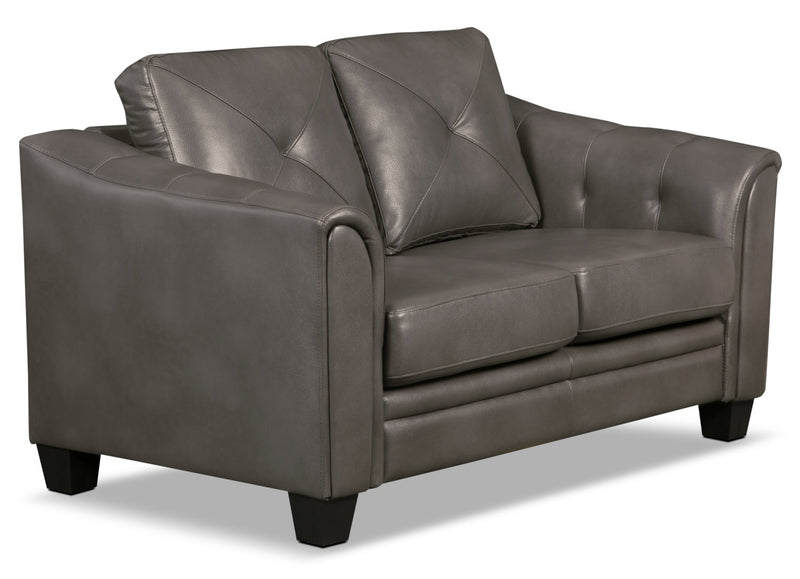 Causeuse Andi de 62 po en tissu d’apparence cuir avec capitonnage - grise