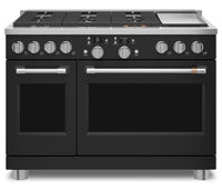 Cuisinière intelligente hybride Café de 8,25 pi³ avec convection européenne véritable et grilles aut…