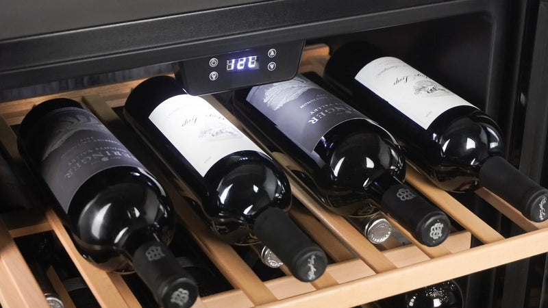 Refroidisseur à vin Danby de 8,4 pi³ et de 21,6 po à 1 porte - noir - DWC94L1B