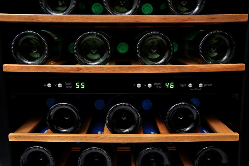 Réfrigérateur Frigidaire de 4,4 pi³ et de 21,5 po avec refroidisseur à vin à 2 zones à 45 bouteilles - acier inoxydable - FRWW4543AS