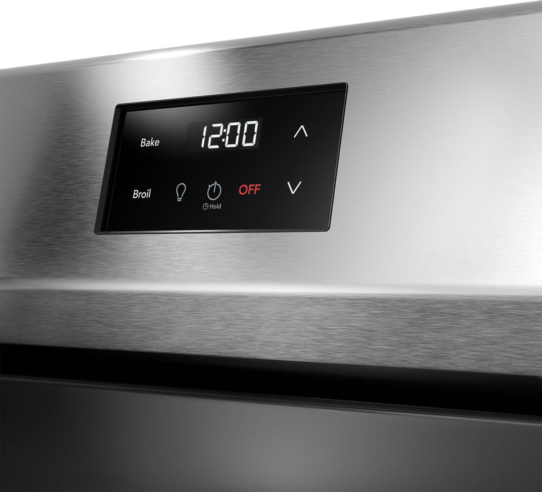 Cuisinière électrique Frigidaire de 5,3 pi³ avec élément à ébullition rapide et surface de cuisson à 5 éléments - acier inoxydable - FCRE305CBS