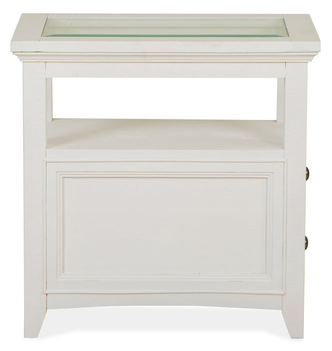 Table de bout traditionnelle Heron Cove de 15 po avec dessus en verre, rangement et tablette - pin blanc