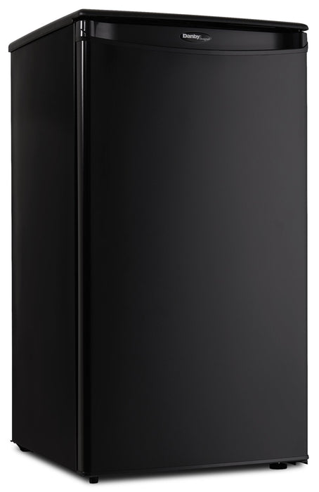 Mini réfrigérateur Danby de 3,3 pi³ et de 17,7 po à 1 porte - noir - DAR033A1BDD