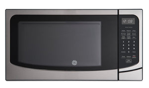 Four à micro-ondes de comptoir GE de 1,6 pi³ avec décongélation programmable et touche pour ajouter une minute - acier inoxydable - JEB2167RMSS