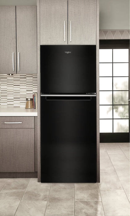 Réfrigérateur Whirlpool de 11,6 pi³ et de 24 po à congélateur supérieur - noir - WRT112CZJB