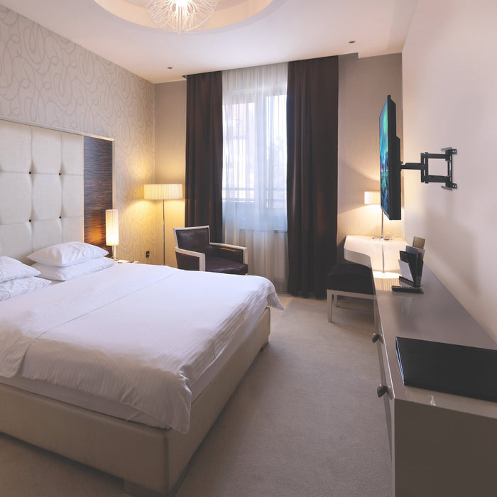 Support pour téléviseur antivol et entièrement articulé SDX600 Kanto Living - SDX600