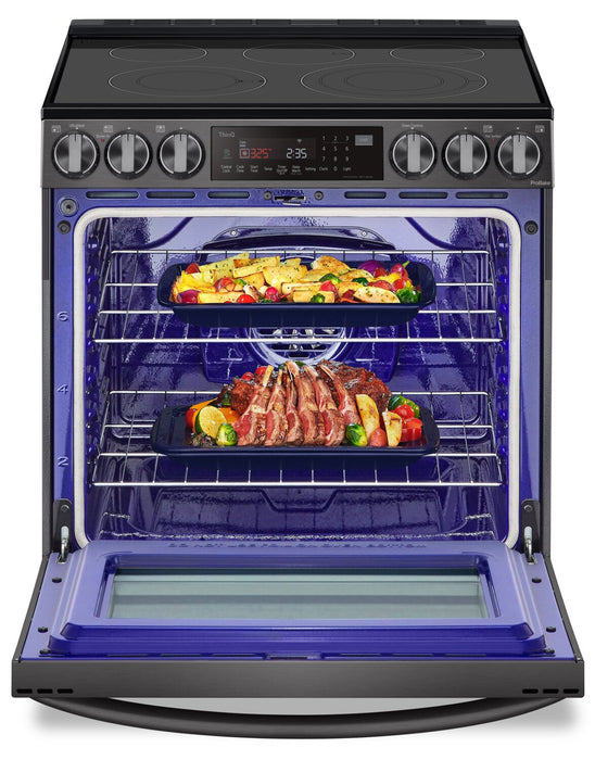 Cuisinière intelligente électrique LG de 6,3 pi³ avec friture à air et convection ProBake ConvectionMD - acier inoxydable noir Smudge-ProofMD - LSEL6335D