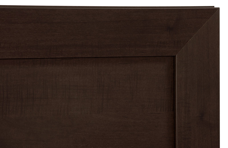 Ensemble de chambre à coucher Yorkdale 4 pièces avec grand lit et commode verticale