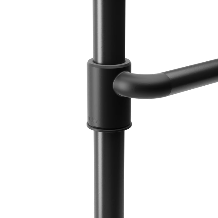  Tringle à rideaux et séparateur de pièce extensible Anywhere de Umbra noir mat - 36 po à 66 po