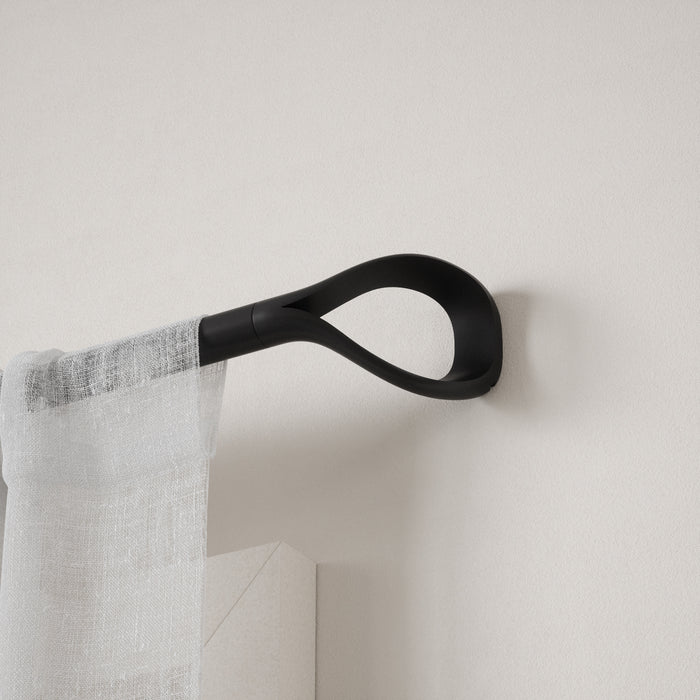  Tringle à rideaux extensible Loop de Umbra noir mat de 1 po - 42 po à 120 po