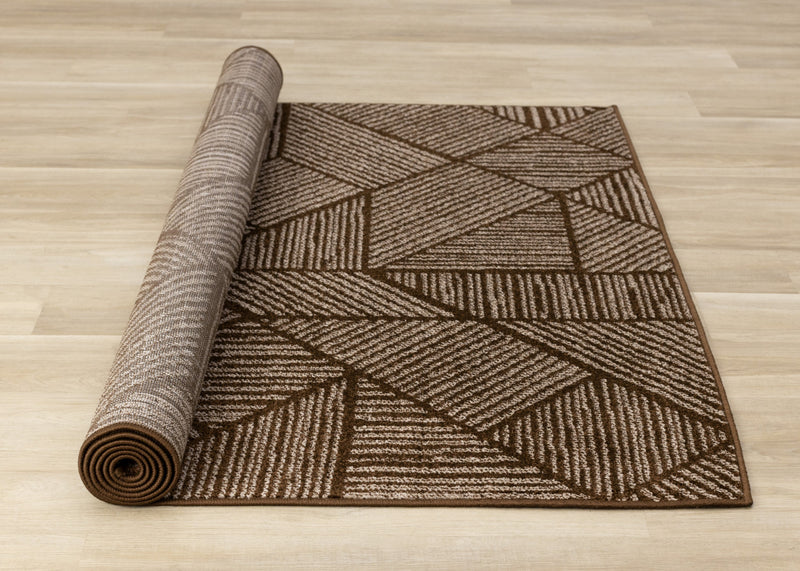 Tapis Covington brun taupe a rayures geometriques, 5'3\" x 7'7\"
