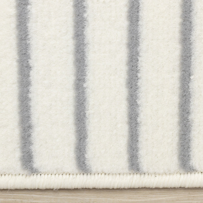 Carpette Forte blanche et grise à motif d’arches courbées pour l’intérieur - 4 pi 7 po x 6 pi 7 po