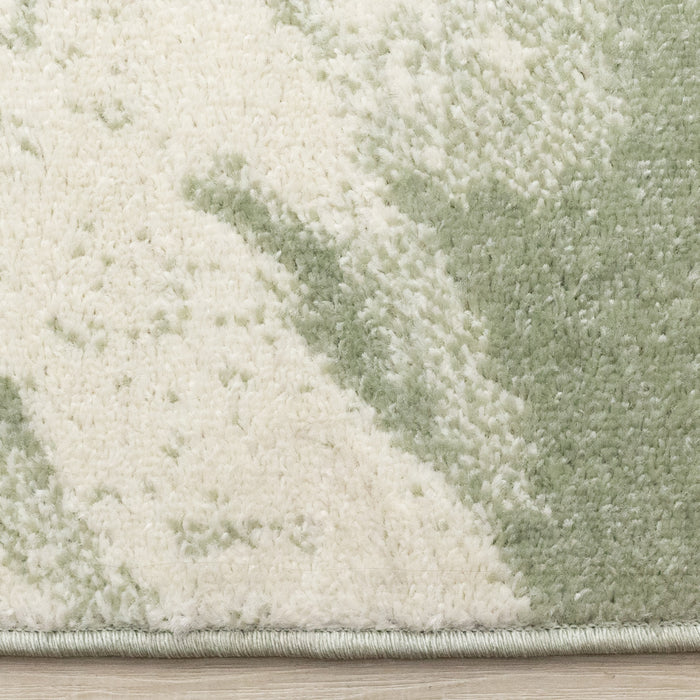 Carpette Ellis verte et crème à motif floral - 5 pi 3 po x 7 pi 7 po